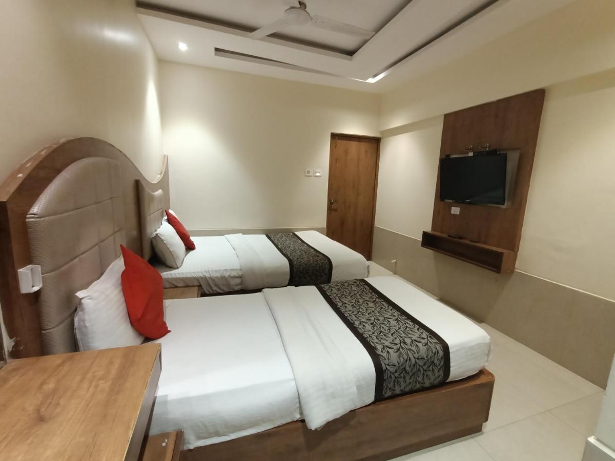 Fabhotel Regal Inn Bombay Eksteriør billede