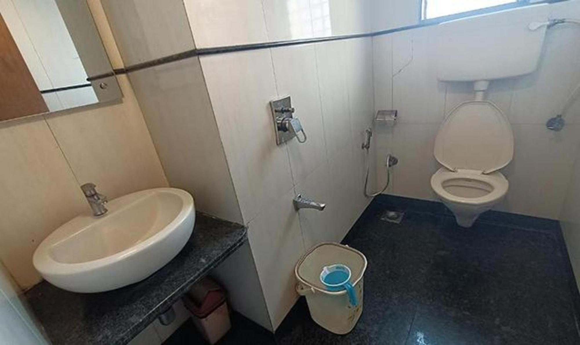 Fabhotel Regal Inn Bombay Eksteriør billede