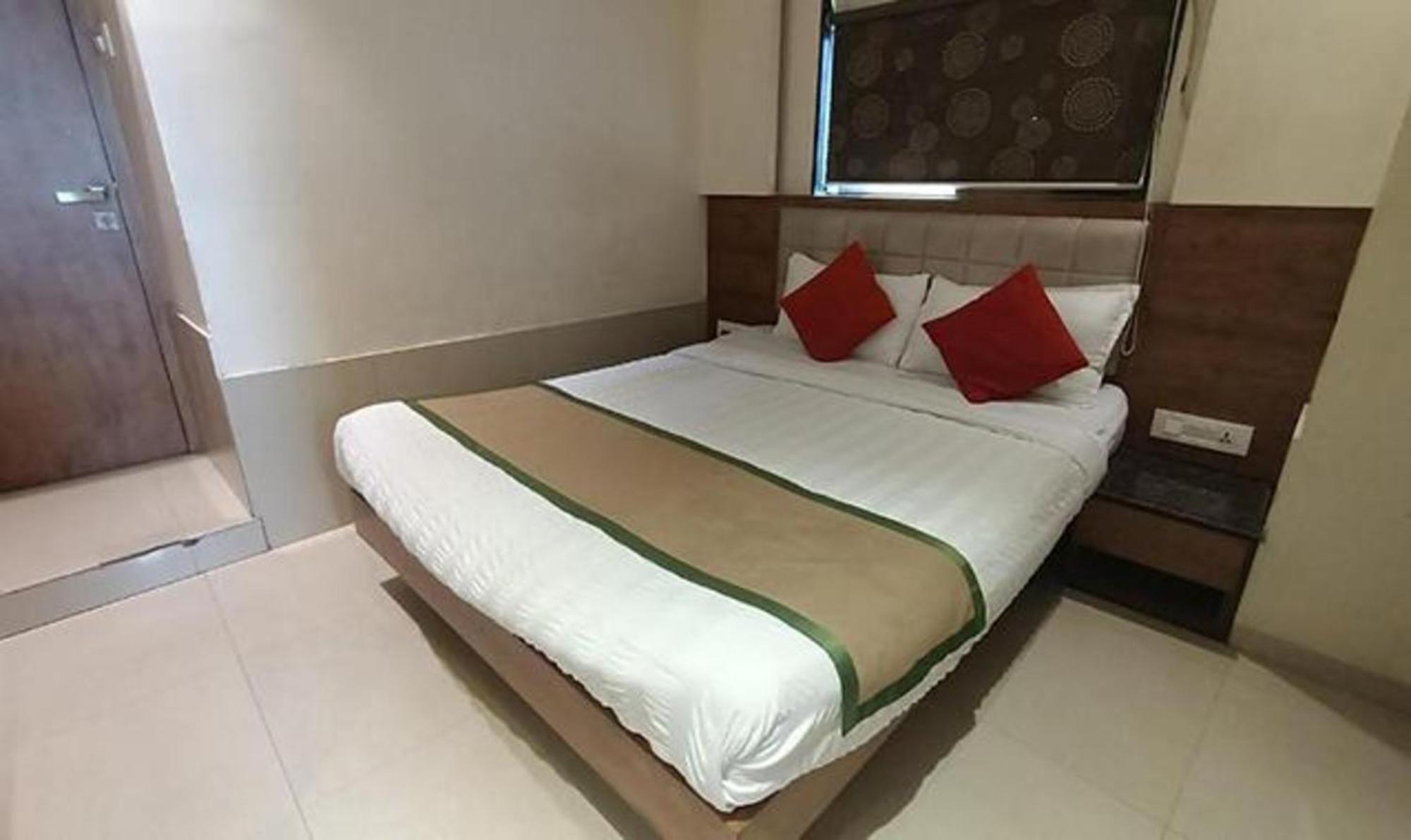 Fabhotel Regal Inn Bombay Eksteriør billede