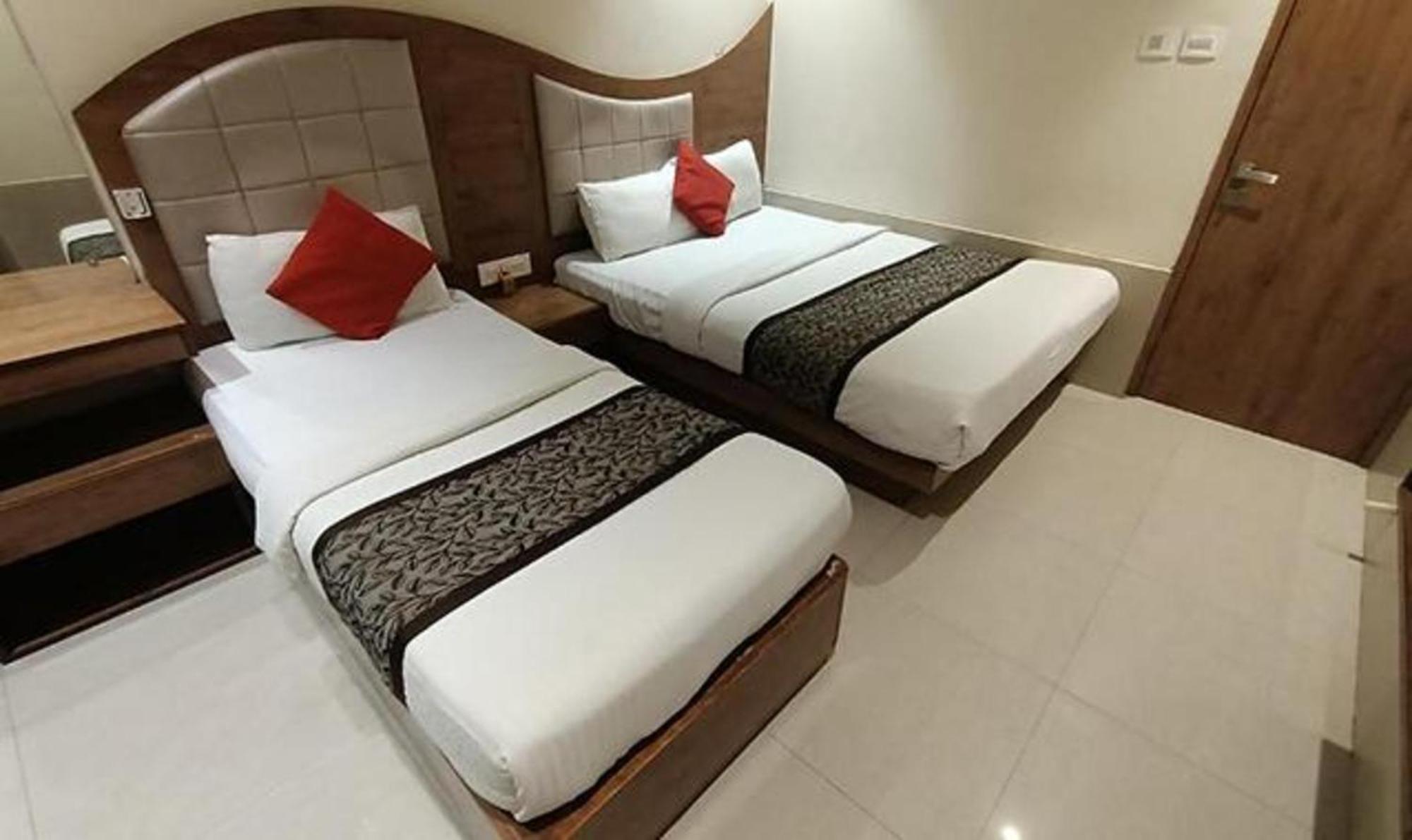 Fabhotel Regal Inn Bombay Eksteriør billede
