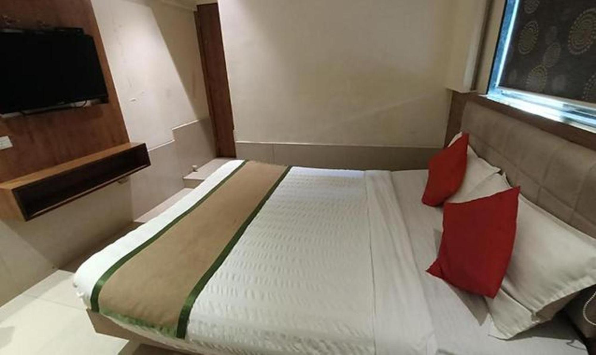 Fabhotel Regal Inn Bombay Eksteriør billede