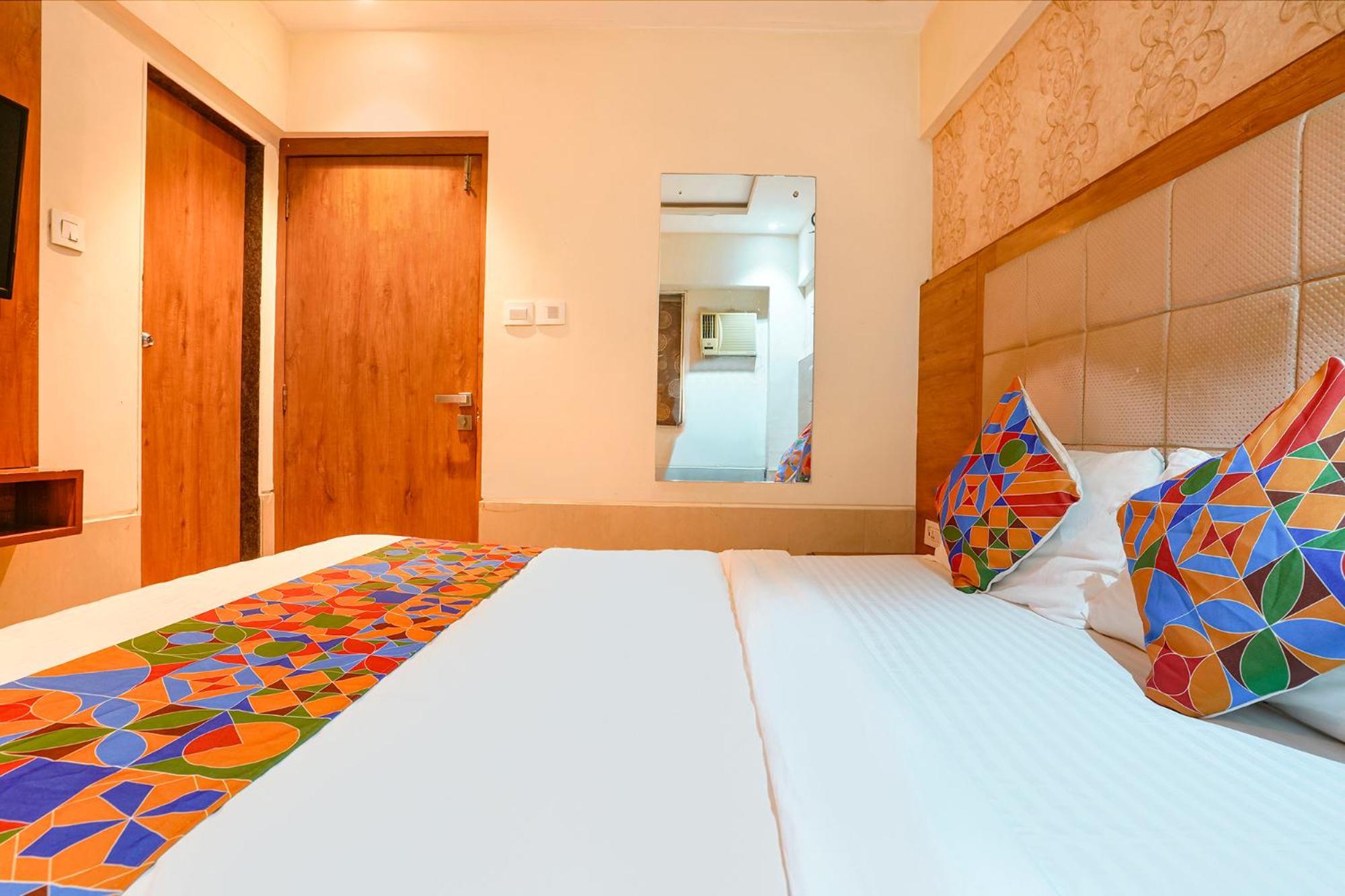 Fabhotel Regal Inn Bombay Eksteriør billede