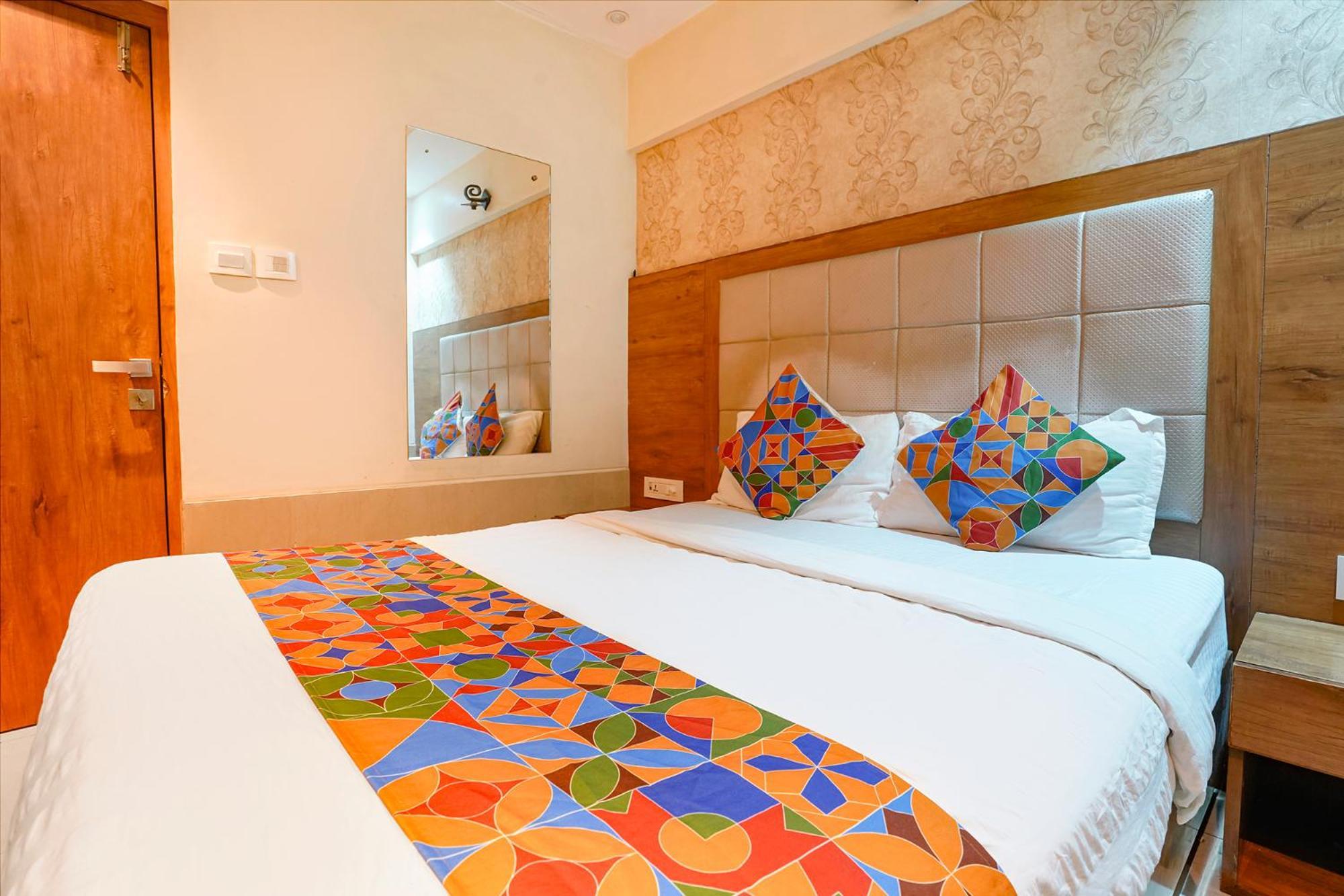 Fabhotel Regal Inn Bombay Eksteriør billede
