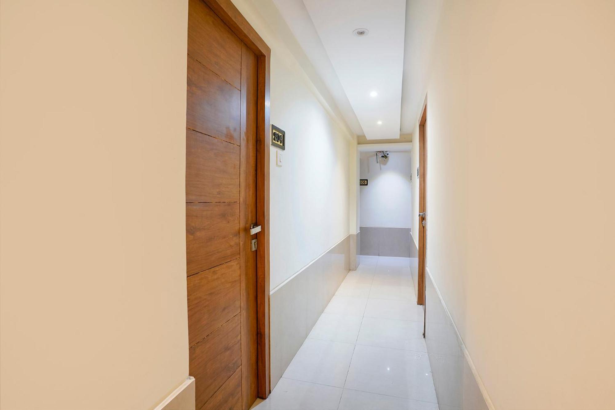 Fabhotel Regal Inn Bombay Eksteriør billede
